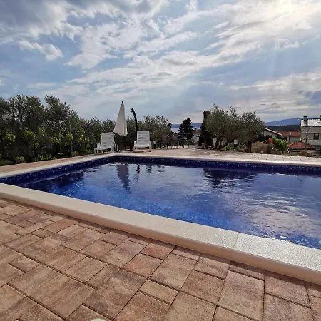 With A Swimming Pool Punat, Krk - 5378 Apartamento