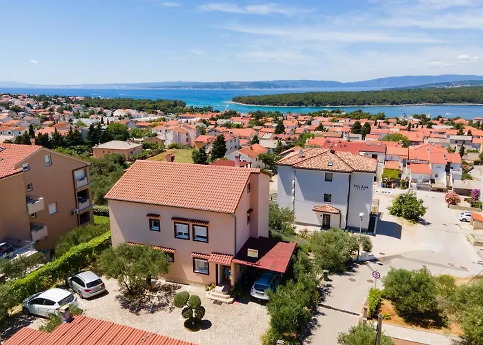 Apartments With A Swimming Pool Punat, Krk - 5378 Apartment *
