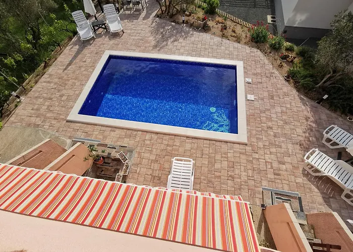 Apartment Apartments With A Swimming Pool Punat, Krk - 5378