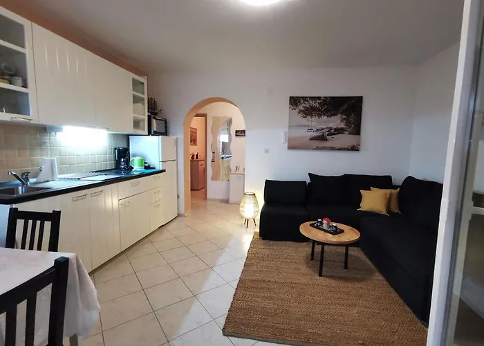 With A Swimming Pool Punat, Krk - 5378 Appartamento